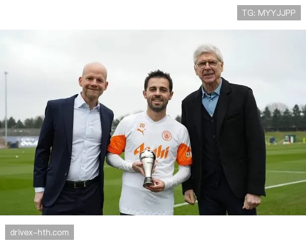 德布劳内入选FIFA年度最佳阵容