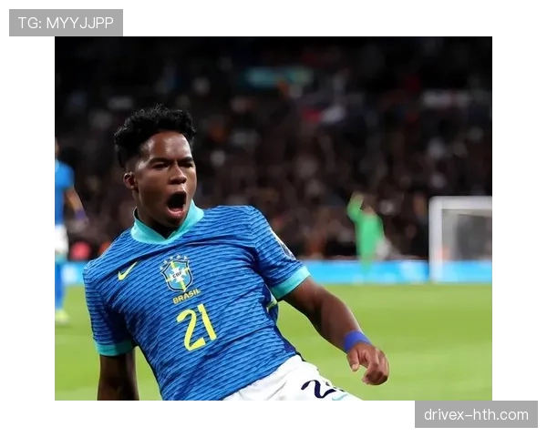 恩德里克面对成年后卫高强度防守的应对策略分析 恩德里克面对成年后卫高强度防守的应对策略分析